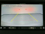 【バックカメラ】駐車時に後方がリアルタイム映像で確認できます。大型商業施設や立体駐車場での駐車時や夜間のバック時に大活躍!運転スキルに関わらず今や必須となった装備のひとつです!