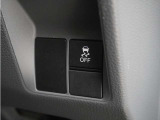 ◆VSA◆横滑り防止装置が装備されています。コーナーリング時の横すべりを抑える機能と、車両の急激な挙動変化を抑える機能で、安定した走行を実現しています。運転に安心とゆとりが出来ます。