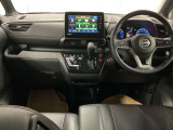 ◆◆◆運転席まわりはこのように機能的にまとまっています。