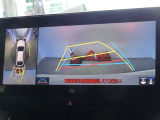 バックガイドモニターを装備しています、車庫入れもラクラクです。パノラミックビューモニターを搭載しています、上からの画像も表示されます。