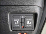 ◆両側電動スライドドア◆狭い駐車場でも乗り降りが楽々♪お子様が隣の車にドアを当ててしまう心配もございません!小さなお子様連れの方もこれで安心。