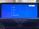 ブルートゥースに接続することにより、スマホに入ったお気に入りの音楽を車内で楽しむことができます♪あると本当に便利な機能になっています!