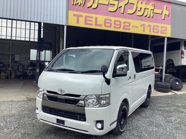 トヨタ ハイエースバン 