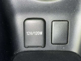 シガーソケット用の充電器が使用可能です!