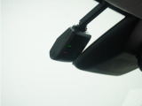 ◆ドライブレコーダー◆映像・音声などを記録する自動車用の装置です。 もしもの事故の際の記録はもちろん、旅行の際の思い出としてドライブの映像を楽しむことができます。
