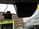 ヒヤッとした時も安心の追突被害軽減ブレーキ&ドライブレコーダー装備しております(^^♪