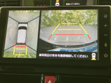 後方確認をサポートするモニター。安全な駐車や車庫入れに役立ちます。周囲の状況を的確に把握し、ドライバーを安心させます。