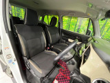 運転席シート廻りは使用感も少なく、良好な状態となっています。丁寧に使われていたことがよくわかりますね。