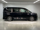 「こんな車屋さんがあるんだ!」、「おもしろい!」と感じていただけましたら、私どもも大変うれしく思います。ご来店のご感想、お待ちしております。