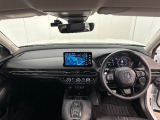 見通しの良い運転席回りとなっておりますので安心して運転をして頂けます!窓が大きいので明るく開放的な室内です
