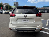 プライバシ-ガラスが装備されています。外を見るときは気にならずに、後方車両から車内が見えにくい設計です。