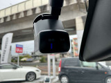 純正ドライブレコーダーが付いていて前後の記録が収録出来るので安心、万が一の準備ができています。
