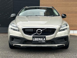 V40クロスカントリー D4 サマム ディーゼル 本革シート 修復歴無し