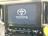 【純正9型ナビ】人気の純正ナビを装備しております。ナビの使いやすさはもちろん、オーディオ機能も充実!キャンプや旅行はもちろん、通勤や買い物など普段のドライブも楽しくなるはず♪