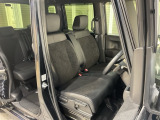 乗降がしやすい運転席。高さが調節できて小柄な方でも運転しやすいポジションをとることができます。