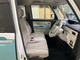 新車・中古車・サービス工場一体型店舗です。中古車はもちろん、ダイハツの新車も販売しておりますので是非一度ご来店下さい!