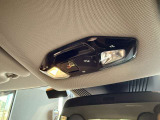 エアバッグが展開するような深刻な事故が発生した際、車両からコール・センターへ自動的にSOSコールを発信します。ドライバーが事故の衝撃で意識を失っている場合でも、的確かつスピーディな救急対応が可能です!