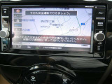 純正ナビで、初めての道や遠出でも安心、もちろんCDプレーヤー搭載なので、好きな音楽を聴きながら楽しいドライブを♪