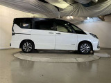 当社でご購入頂いた全ての車両はご納車前、エンジンオイル交換・ワイパーゴム・ブレーキ点検・調整・その他確認の上ご納車いたします。
