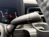 【 オートライト 】オートライトなのでライトの点け忘れを気にすることなく運転が出来ます♪