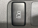 【パワースライドドア】スマートキーや運転席のスイッチでスライドドアの開閉が可能♪電動だから力を入れてドアを開ける必要が無く、小さいお子様でも、重い荷物を持っている時もラクに開け閉めできます♪