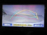 バックガイドモニターで、後方を確認しながら安心して駐車することができます。運転初心者も熟練者も必須の機能ですよ!