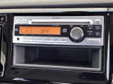 ホンダ純正のマルチメディアCDコンポ搭載です!お気に入りの音楽をお気に入りのお車で!キレイなサウンドで、楽しいドライブを提供してくれます!