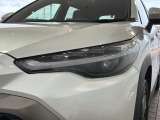 LEDヘッドライトは、点灯の瞬間から最大光量を発揮し、突然暗くなるトンネルなどでの安定感を高めます。