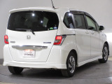 ボディクリーニング後、愛車をピカピカの状態へ保護するコーティング「ブライトパック」がおススメです!水垢がつきにくく、手入れがしやすくなりますよ!いつも愛車をきれいにしておきたい方におススメです。