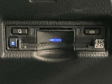 ETC車載器です!高速道路の料金所で慌てて小銭を探すことも無くなります。キャッシュレスでスイスイ、ストレスフリー♪