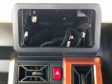 当車両はオーディオレスです。多彩なナビゲーション・オーディオをご用意しております。詳しくは当店スタッフにお問い合わせください。