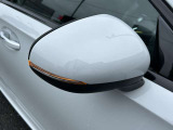 納車前整備は、検査ライン等の施設が充実した当店3階の指定工場で入念に行います。メルセデス・ベンツの定める厳しい基準をクリアしたお車のみをご案内させて頂きます。