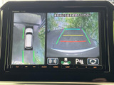 後方確認がスムーズに行えるバックモニターを搭載。狭い道や駐車場でも、より安全に駐車操作をサポートします。運転に自信がない方にもおすすめです。