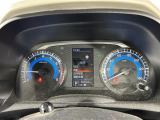 【スピードメーター】メーターがシンプルで見やすく運転しやすいですね!