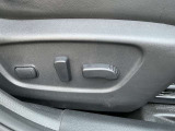 運転席パワーシートです。
