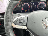 同一車線内全車速運転支援システム「Travel Assist」機能を装備。前を走行中の車両に一定の間隔で追従停止発進を自動で制御し、走行中の安全確保と疲労軽減に効果があります。