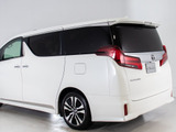 ★展示前点検実施★特殊な機材も用いて、全車点検を実施しております!