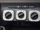トヨタ認定中古車保証付!(1年間、距離無制限 HV車はHV保証付) 別途延長保証もご用意しております♪ ぜひ現車を確認にご来店ください