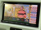 停車中には、地上デジタル放送のテレビ番組を視聴できます。移動中の待ち時間を有効活用できる嬉しい機能です。※安全運転を心がけてください。