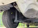 お車を安心してお乗りいただく為には、足回りの定期点検が欠かせません。サービスサポート(有償保証)では無料点検もご提供しており、安心のカーライフをお過ごしいただけるサポート体制が整っています。