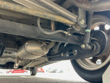 お車を安心してお乗りいただく為には、足回りの定期点検が欠かせません。サービスサポート(有償保証)では無料点検もご提供しており、安心のカーライフをお過ごしいただけるサポート体制が整っています。