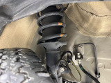 お車を安心してお乗りいただく為には、足回りの定期点検が欠かせません。サービスサポート(有償保証)では無料点検もご提供しており、安心のカーライフをお過ごしいただけるサポート体制が整っています。