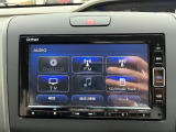 ナビ機能だけではありません、フルセグTVやDVD、BlueTooth等、オーディオ機能も充実しています。