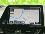 わかりやすい表示で、目的地までスムーズに案内。運転に集中しながら、安全な運転をサポートしてくれる頼もしい相棒です。