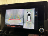 【パノラミックビューモニター】真上から見下ろしたような視点で確認できるバックカメラ搭載!死角も見やすく駐車もラクラクです!