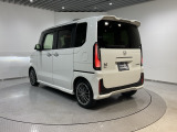ご納車までの期間ですが、県内のお客様は1、2週間、県外のお客様は2、3週間ほどでご納車が可能となります。但し、書類の状況によっては多少の前後もありますので、その際には何卒ご了承下さい。