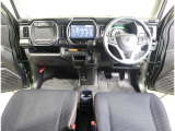 ポップなインテリアのハスラー。オシャレな内装に運転時の気分も上がります♪