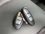 ★キーフリーシステム★リモコンキーを携帯していればキーをポケットなどから出さなくてもドアの施錠・解錠およびエンジン始動が出来ます!