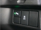◆障害物センサー◆車庫入れの時などに近くに障害物がある場合、障害物までの距離を音で知らせてくれます。