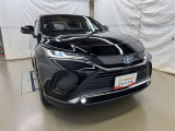 LEDヘッドライトです。デザイン性がよくとても明るいので、夜間の走行や悪天候でも安心です。しかも長寿命!